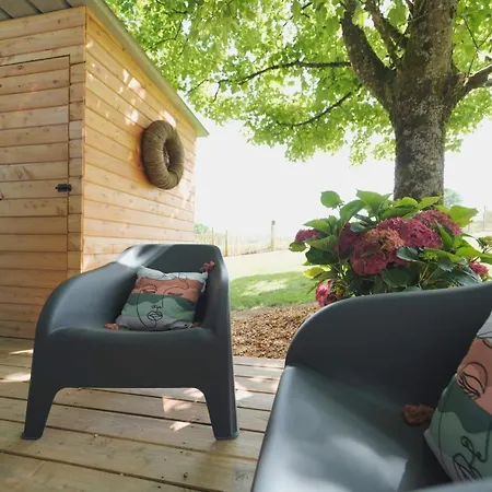 Bulles Odette & Ginette Et Tiny House Suzette 