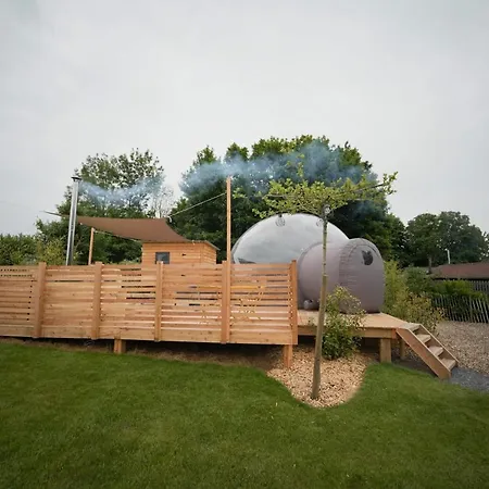 אכסניה Bulles Odette & Ginette Et Tiny House Suzette 