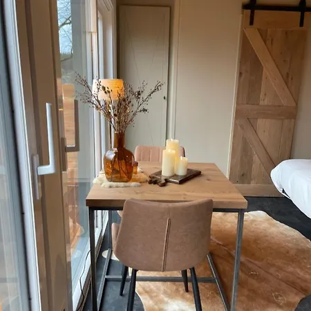Bulles Odette & Ginette Et Tiny House Suzette 
