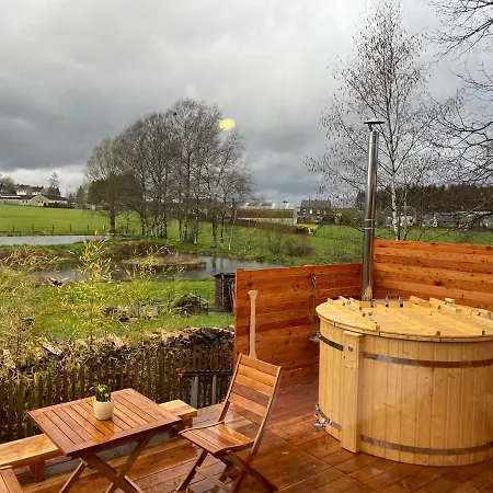 Bulles Odette & Ginette Et Tiny House Suzette 