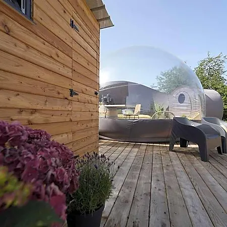 Bulles Odette & Ginette Et Tiny House Suzette 