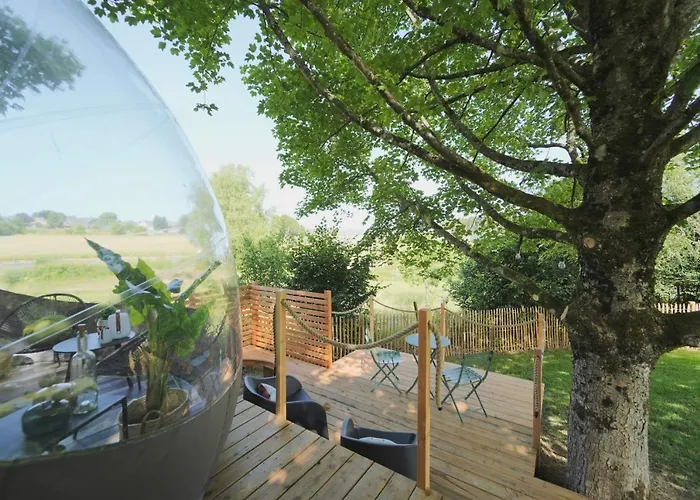 Bulles Odette & Ginette Et Tiny House Suzette 