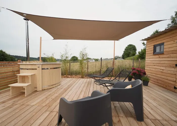 Bulles Odette & Ginette Et Tiny House Suzette 