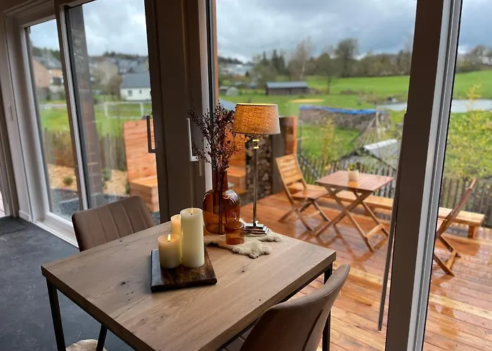 Bulles Odette & Ginette Et Tiny House Suzette 